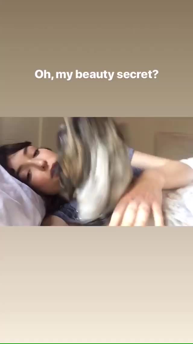 Milana vayntrup dog gif