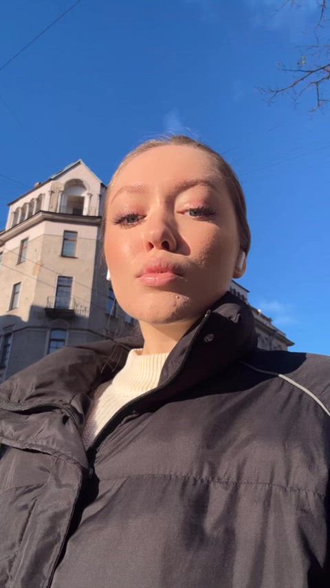 amateur brunette cute selfie teen tiktok r/tiktits legal-teens selfies tik-tok gif
