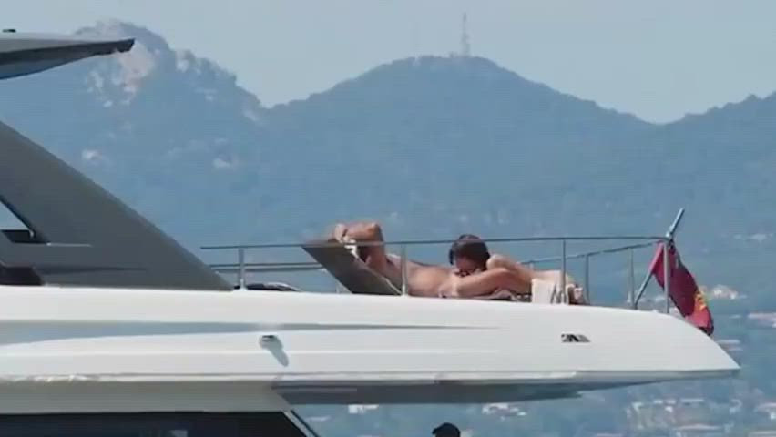 Public Boats