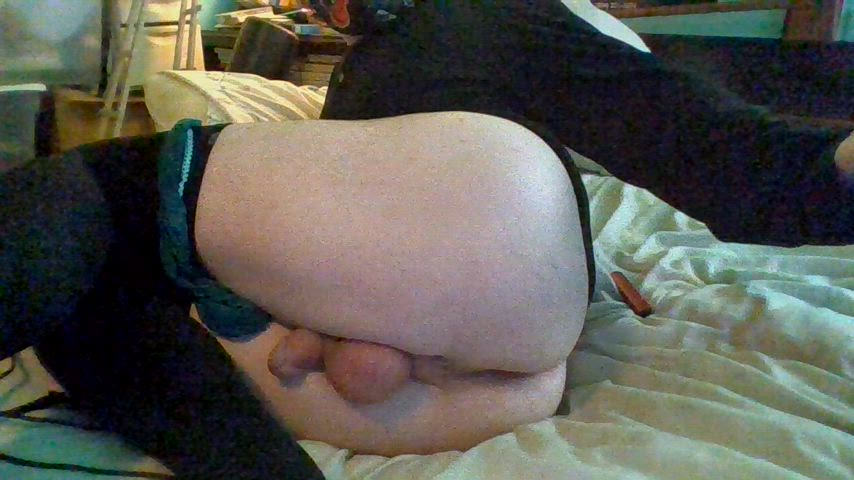 amateur ass femboy gif