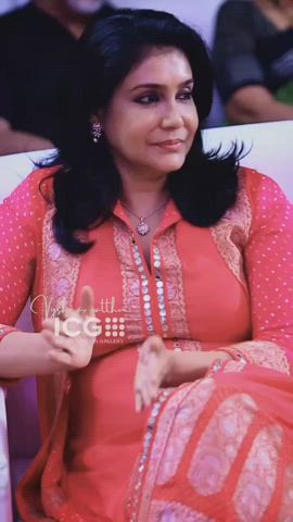 Indian MILF Public gif