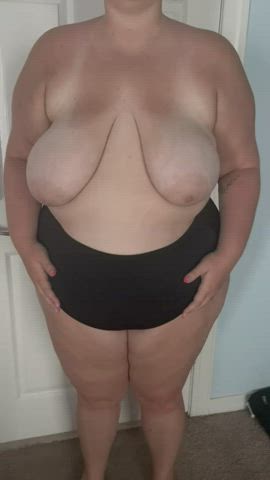 bbw big tits bouncing tits chubby natural tits saggy tits tanlines gif