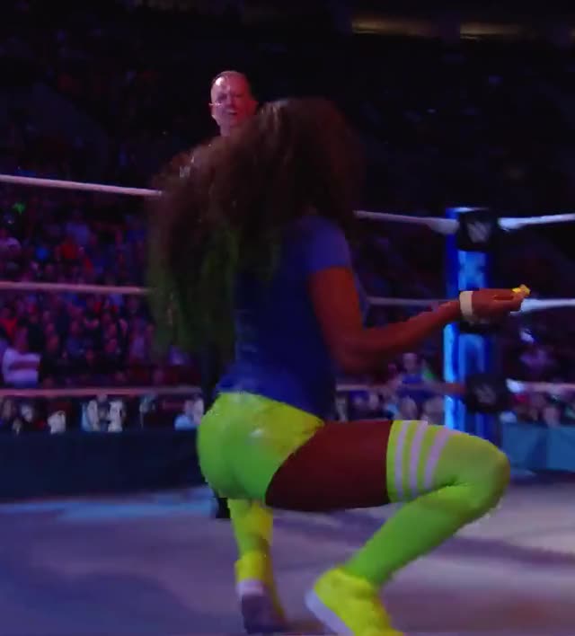 Naomi4
