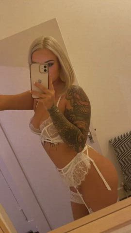 amateur ass babe blonde cute lingerie pawg stockings thick tits gif