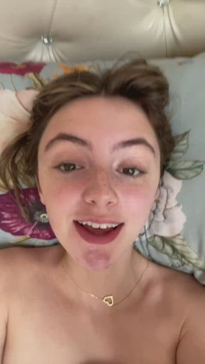 Cleavage Teen TikTok gif