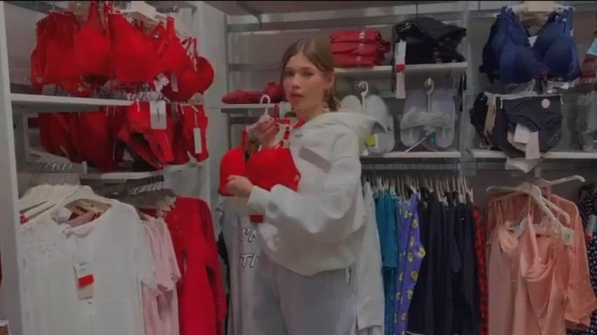 Your Girlfriend’s Shopping Friend