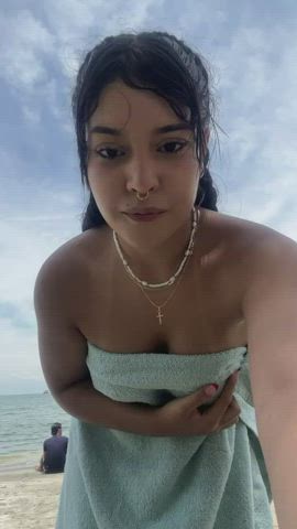nude public thick gif