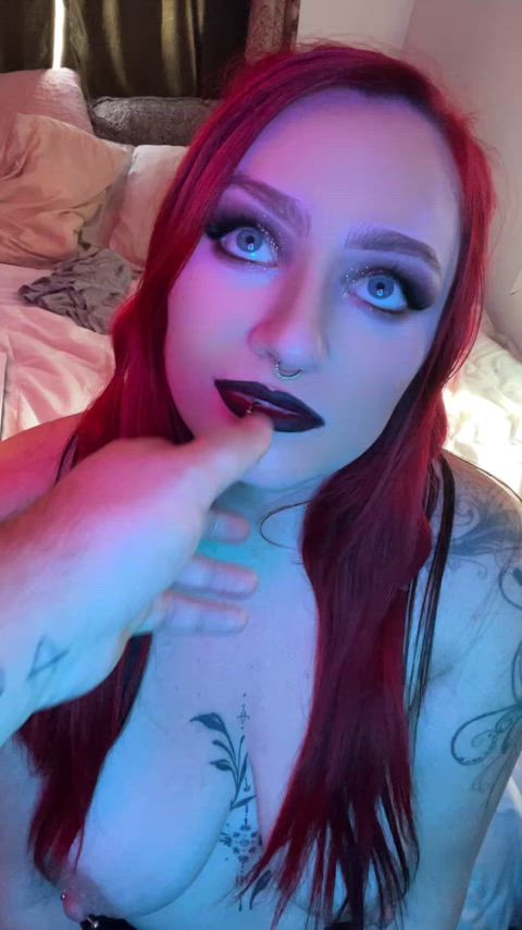 nsfw natural tits onlyfans redhead submissive tattease tease tiktok tits chubby-girls
