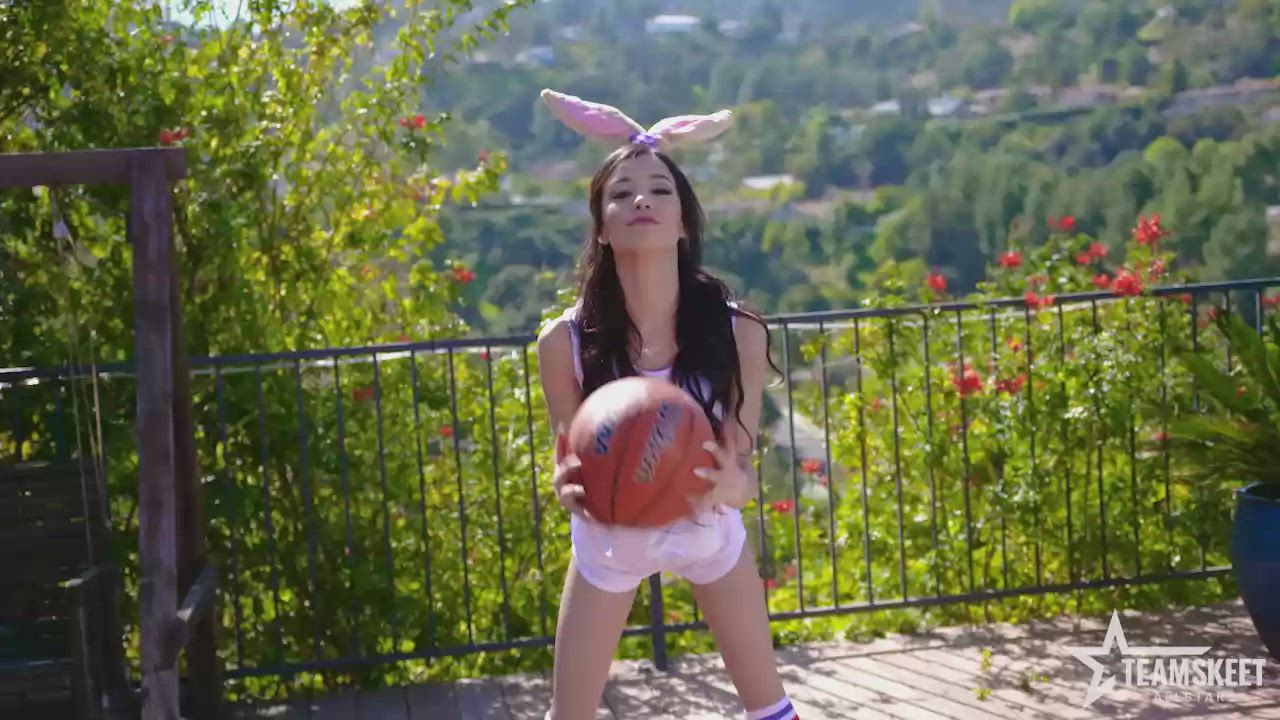 Savannah Sixx