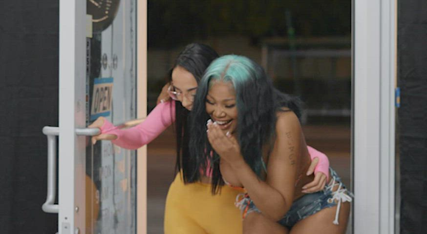 Blowjob Shop Brazzers Cum Squirting Porn GIF by peurvivima