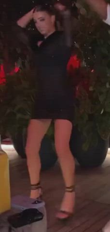 THAT SHORT DRESS!!