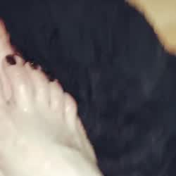 Oily feet 😊