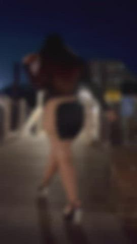 Ass spread in public by the dock