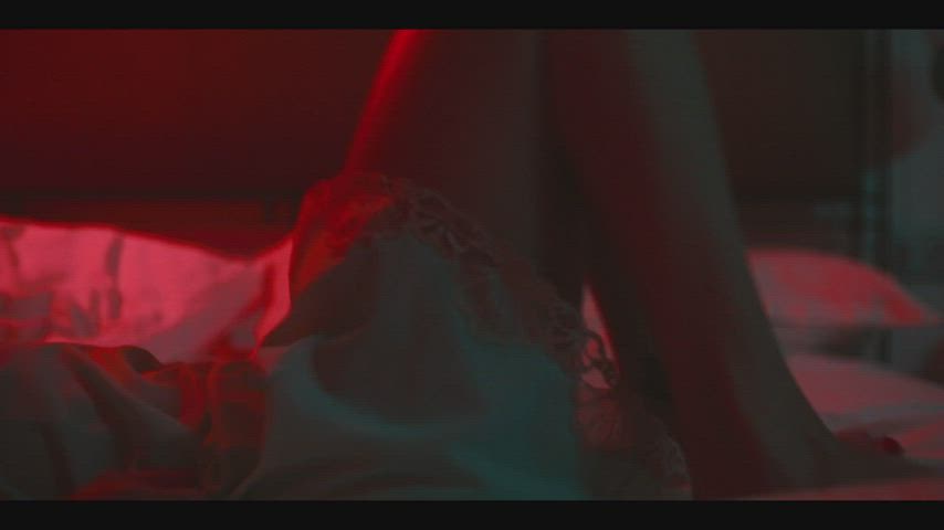 american celebrity dutch lesbian nudity gif