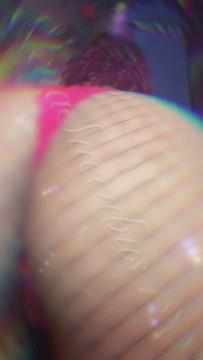 Do you think my booty is breeding material daddy?🥺👉👈