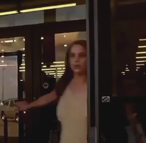 celebrity jiggling natalie portman gif
