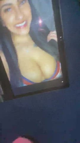 Sizeable Tits and nice smile blasted with hot cum