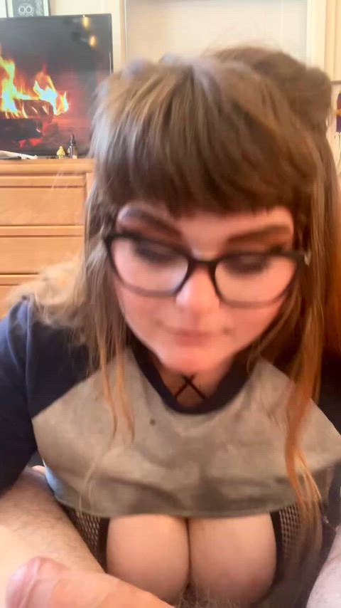 big tits boobs natural tits oil oiled pov tits titty fuck goth-girls gif
