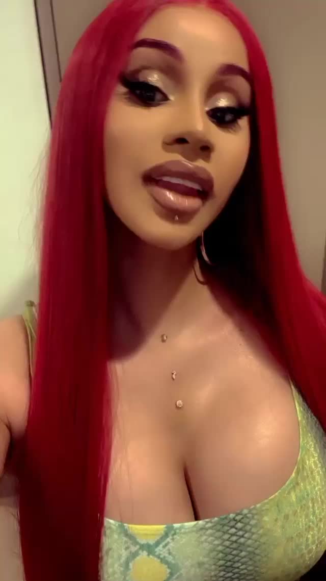 Cardi B Cleavage - Instagram 06212020