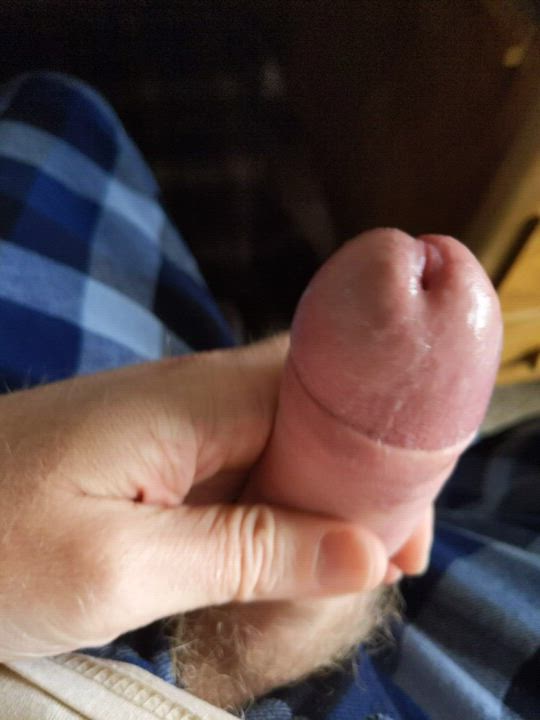 I love building pre-cum while i play.