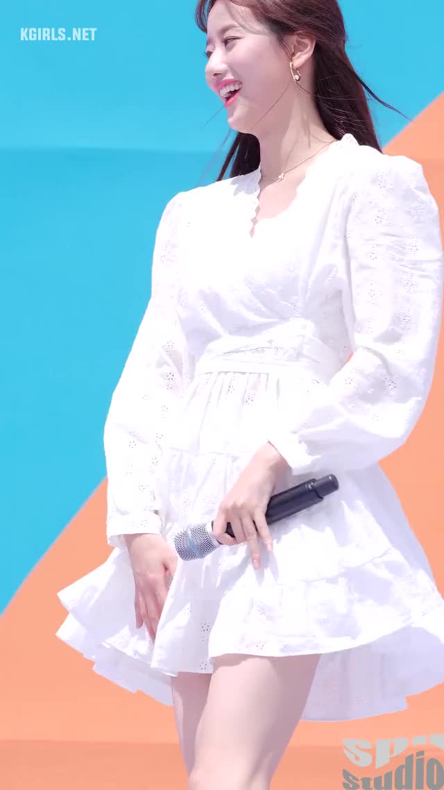 naeun-APRIL-190501-2-www.kgirls.net