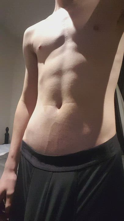 (18) who wants to give me a hand?