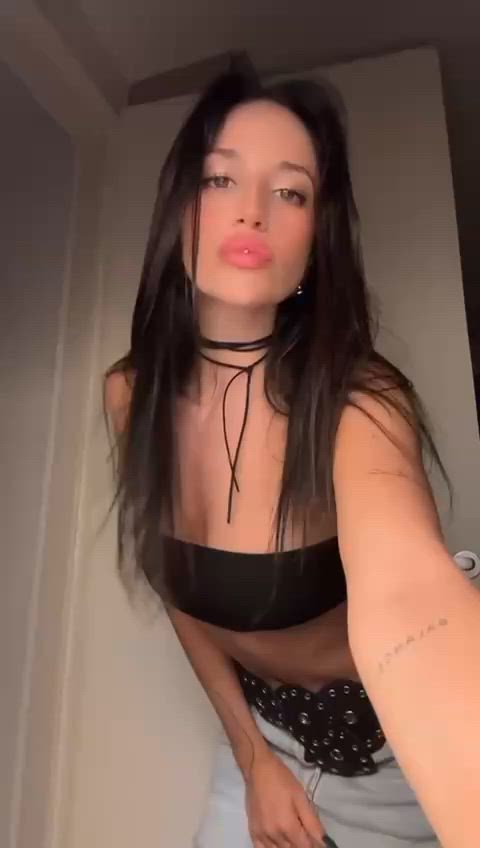 amateur dance dancer latina milf tiktok gif