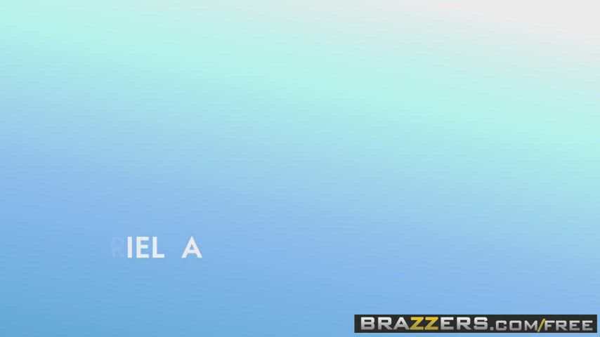 ariella ferrera mom son gif