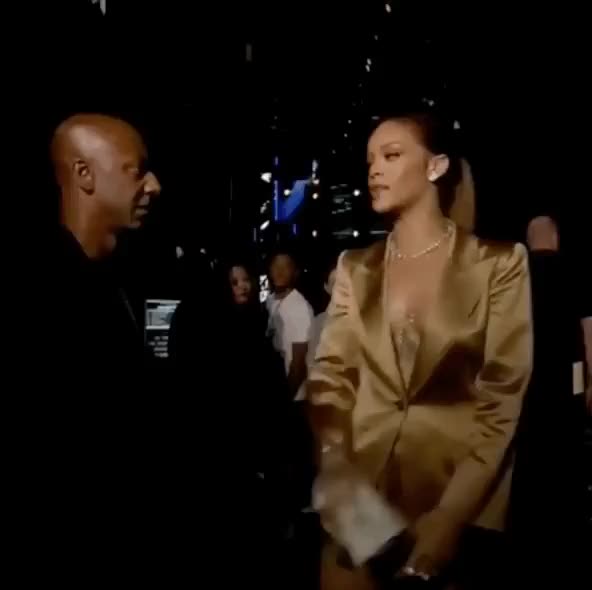 Celebrity Rihanna gif