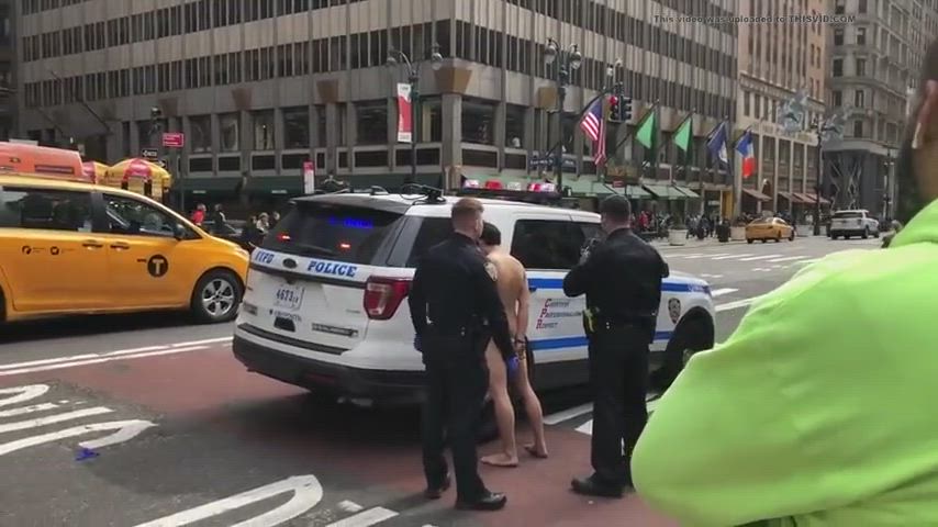 naked man arrested by NYPD