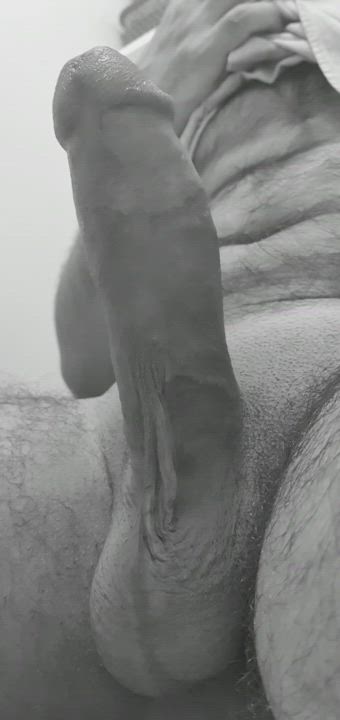 My [mid 30's] cock 🕑 is ticking away 🔊🆙️