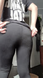 Amateur Flashing Leggings MILF gif