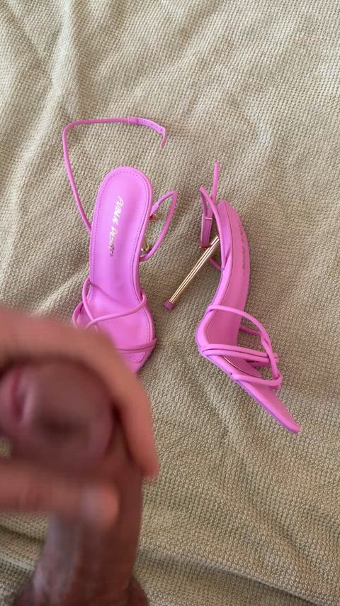 cum cumshot heels high heels male masturbation masturbating pink high-heels gif
