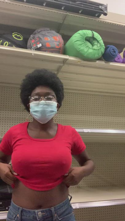 ebony erotic exhibitionist gif