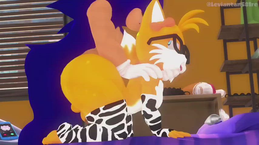 Sonic plowing Tails Femboi Booty💛💙🍑
