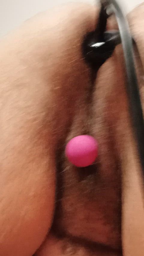 Inflatable buttplug arrived, gape training begins