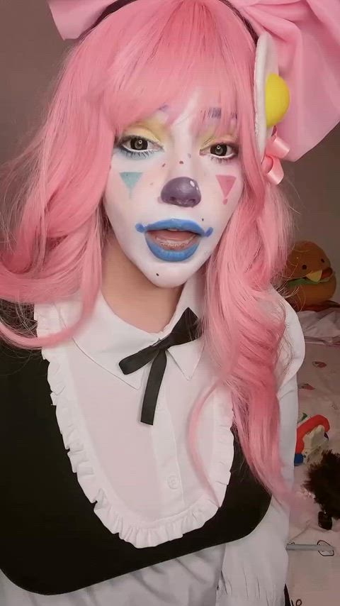 clown girl cute thick gif