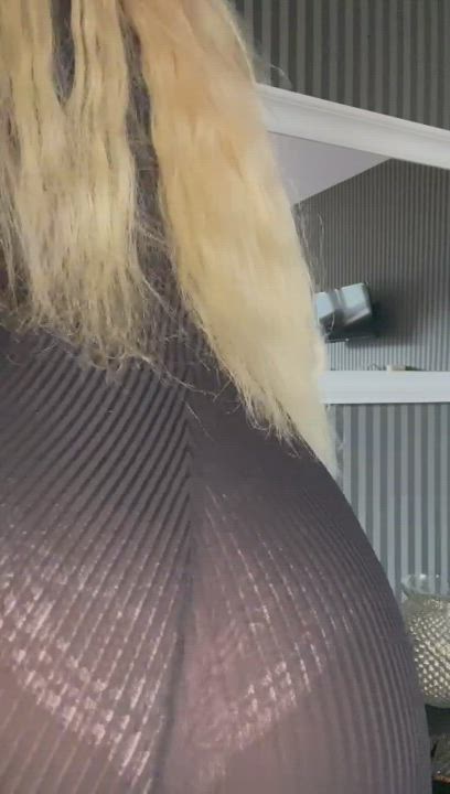 Hey I am Mia and I fucking love to produce a lot of naughty content for you, if you