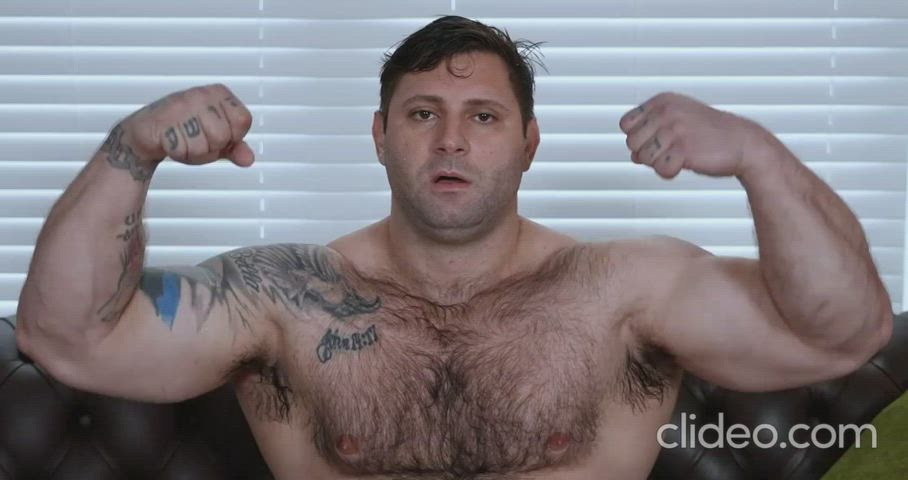 Bear Bodybuilder Daddy Gay Hairy gif