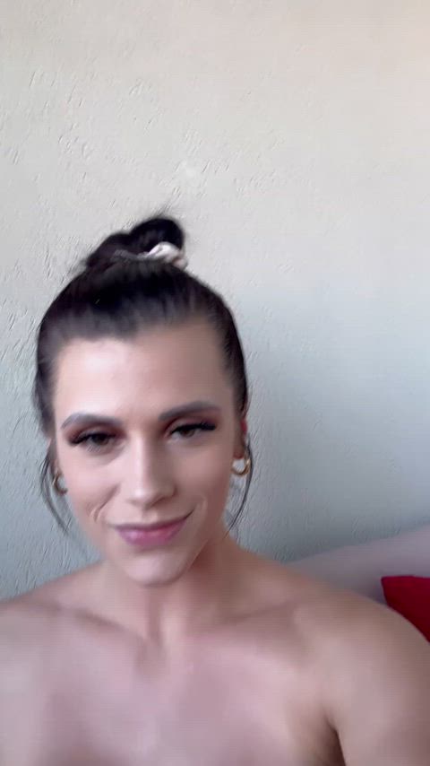 The only thing missing in this video is your cock ;)