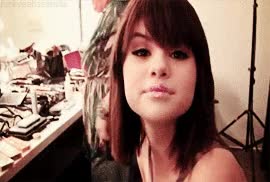 Selena gomez kiss