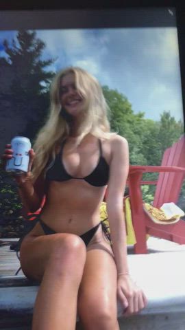 Pretty blonde got my cum