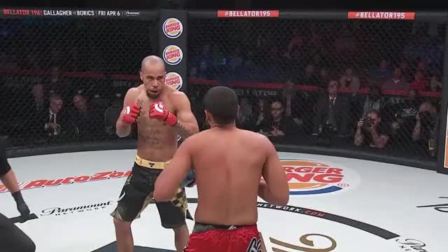 Aaron Webb beats up Thomas Lopez in the 1st, Bellator 195