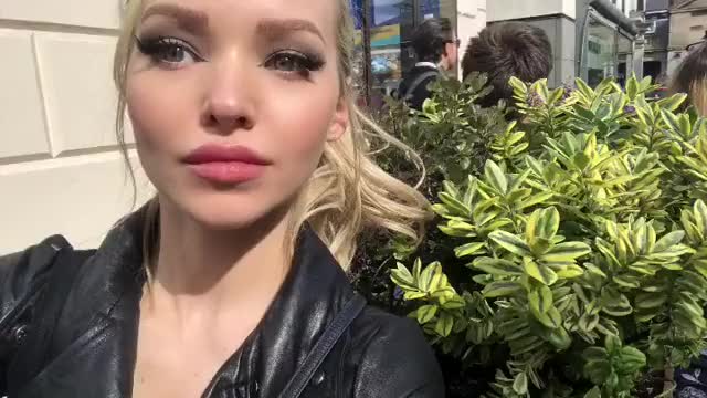 Dove Cameron