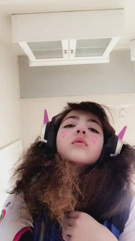 What mom does to me to celebrate her winning the cosplay contest!