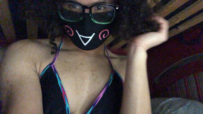 Am I cute enough to wear a bikini?
