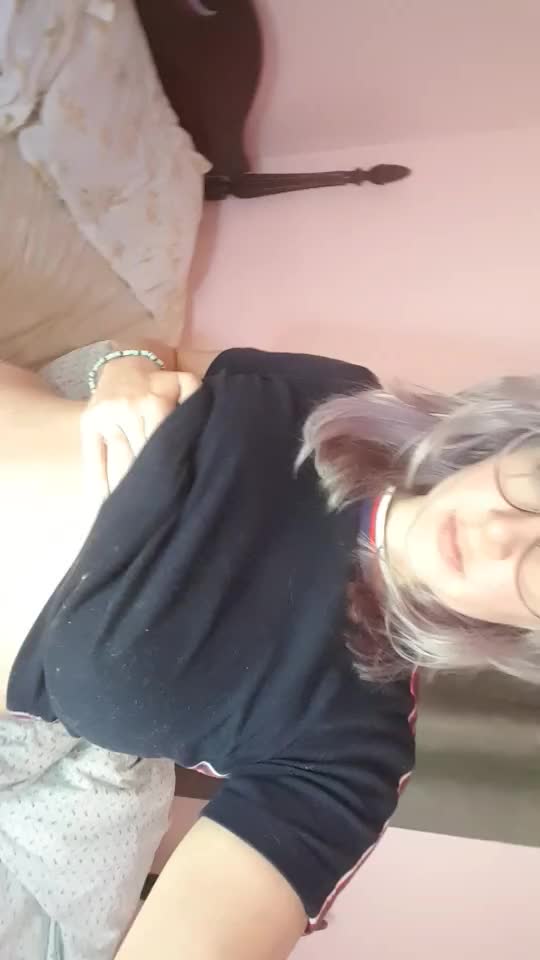Snapchat-1280449371