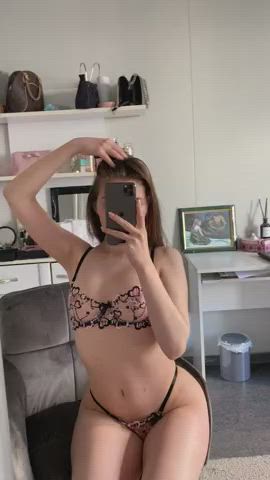 I hope you'd let me wear this all day long ??