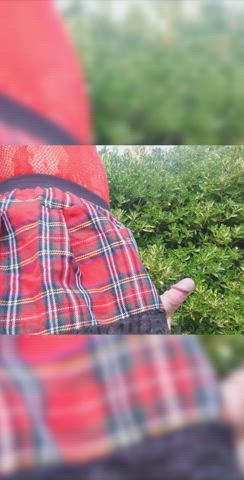 Cuming outdoor teasing