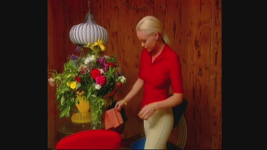 Silvia is pissed that you'd try and break up with her via a note right before Valentine's